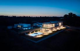 6 odalılar şehir içinde müstakil ev 272 m² Istria County'da, Hırvatistan. 1,250,000 €