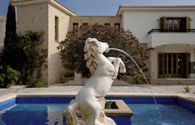 Villa – Aphrodite Hills, Kouklia, Baf,  Kıbrıs. 3,695,000 €