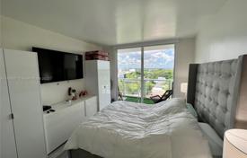 1 odalılar kondominyumda daireler 60 m² Miami'de, Amerika Birleşik Devletleri. $439,000