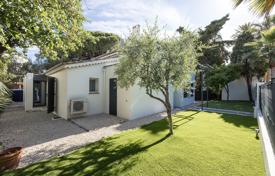 8 odalılar yazlık ev Port Palm Beach'da, Fransa. 2,950,000 €