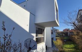 4 odalılar şehir içinde müstakil ev 186 m² Zadar'da, Hırvatistan. 520,000 €