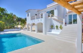 5 odalılar yazlık ev 204 m² Moraira'da, İspanya. 1,389,000 €