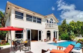 Villa – Fort Lauderdale, Florida, Amerika Birleşik Devletleri. 1,786,000 €
