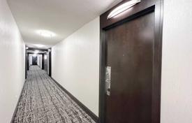 3 odalılar daire Scarborough'da, Kanada. C$877,000