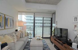 1 odalılar daire Roehampton Avenue'de, Kanada. C$783,000