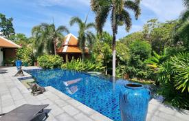5 odalılar villa 1000 m² Phuket Town'da, Tayland. $1,340,000