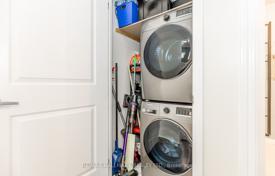 5 odalılar daire Old Toronto'da, Kanada. C$977,000
