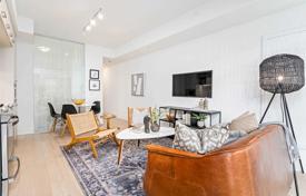 1 odalılar daire Queen Street East'da, Kanada. C$757,000