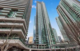 2 odalılar daire Harbour Street'da, Kanada. C$762,000