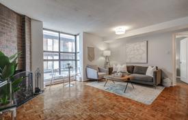 6 odalılar daire Old Toronto'da, Kanada. C$1,003,000