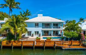 Villa – Fort Lauderdale, Florida, Amerika Birleşik Devletleri. 2,165,000 €