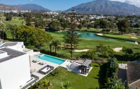 5 odalılar villa 710 m² Marbella'da, İspanya. 7,495,000 €