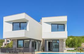 8 odalılar şehir içinde müstakil ev 330 m² Općina Kostrena'da, Hırvatistan. 1,900,000 €