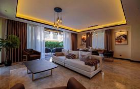 6 odalılar villa 484 m² Beylikdüzü'de, Türkiye. $1,400,000