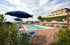 13 odalılar villa 500 m² Volterra'da, İtalya. 2,500,000 €