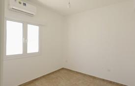 3 odalılar konak Larnaka'da, Kıbrıs. 325,000 €