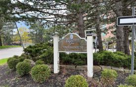 5 odalılar daire Scarborough'da, Kanada. C$760,000