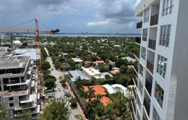 Kondominyum – Pine Tree Drive, Miami sahili, Florida,  Amerika Birleşik Devletleri. $575,000