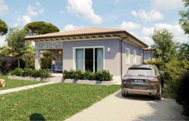 4 odalılar villa Pietrasanta'da, İtalya. 790,000 €