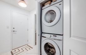 5 odalılar daire Old Toronto'da, Kanada. C$968,000