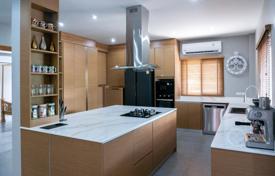 4 odalılar şehir içinde müstakil ev 320 m² Phuket Town'da, Tayland. $194,000