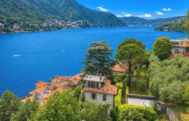 6 odalılar villa Moltrasio'da, İtalya. 4,400,000 €