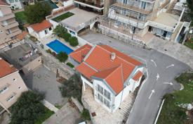 3 odalılar villa 370 m² Sveti Stefan'da, Karadağ. 775,000 €