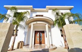 4 odalılar yazlık ev Famagusta'da, Kıbrıs. 350,000 €