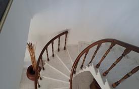 3 odalılar villa 200 m² Aradippou'da, Kıbrıs. 395,000 €