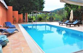 5 odalılar villa 220 m² Mora'da, Yunanistan. 800,000 €