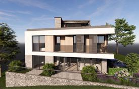 Arsa Tivat city'da, Karadağ. 165,000 €