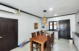 4 odalılar villa 584 m² Pattaya'da, Tayland. $391,000