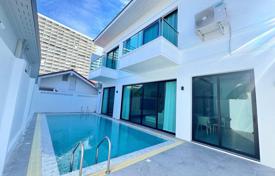 5 odalılar villa 366 m² Pattaya'da, Tayland. $745,000