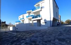 2 odalılar daire 67 m² Umag'da, Hırvatistan. 298,000 €