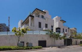 Yazlık ev – Netanya, Center District, İsrail. $2,240,000