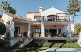 4 odalılar villa 410 m² Marbella'da, İspanya. 2,250,000 €