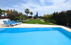 3 odalılar daire 140 m² Pervolia'da, Kıbrıs. 560,000 €