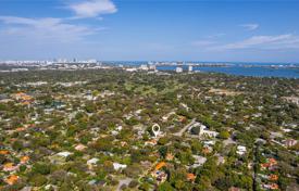 Şehir içinde müstakil ev – Miami Shores, Florida, Amerika Birleşik Devletleri. $1,699,000