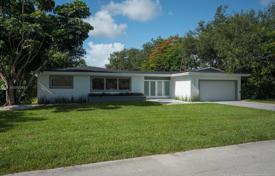 Villa – Pinecrest, Florida, Amerika Birleşik Devletleri. $948,000
