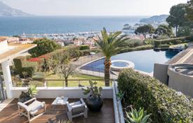 9 odalılar villa Villefranche-sur-Mer'de, Fransa. 90,000 € haftalık