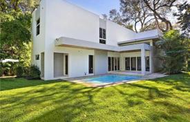 9 odalılar villa 404 m² Miami'de, Amerika Birleşik Devletleri. $2,395,000