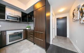 1 odalılar daire Yonge Street'da, Kanada. C$999,000