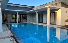 Villa – Mae Nam, Ko Samui, Surat Thani,  Tayland. From $381,000