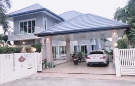 4 odalılar yazlık ev 240 m² Pattaya'da, Tayland. $422,000