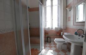 9 odalılar villa Stresa'da, İtalya. 2,500,000 €