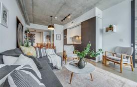 2 odalılar daire Bayview Avenue'de, Kanada. C$1,062,000