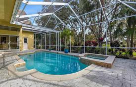 4 odalılar şehir içinde müstakil ev 497 m² Florida'da, Amerika Birleşik Devletleri. $1,175,000