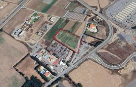 Arsa Larnaka'da, Kıbrıs. 695,000 €
