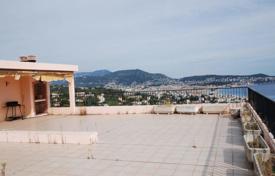 4 odalılar çatı dairesi 119 m² Fabron'da, Fransa. 980,000 €