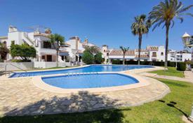 Yazlık ev – Dehesa de Campoamor, Orihuela Costa, Valencia,  İspanya. 150,000 €